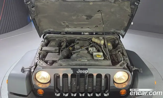 Jeep Wrangler 2013 2.8 автомат (гидро), миниатюра 6 Jeep Wrangler 2013 2.8 автомат (гидро), миниатюра 6