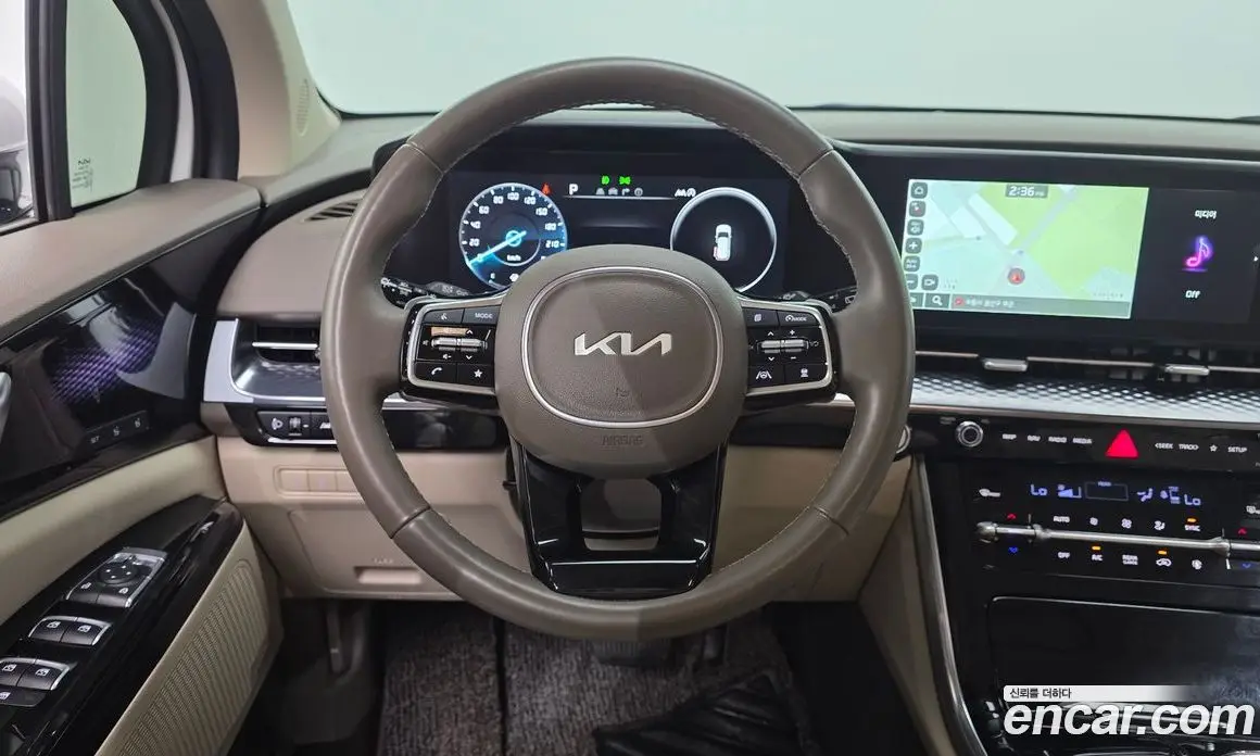Kia Carnival 2023 2.2 автомат (гидро), фото 19