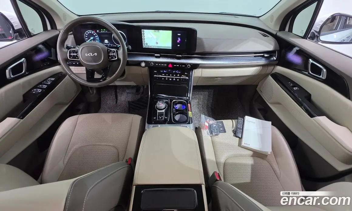 Kia Carnival 2023 2.2 автомат (гидро), фото 10