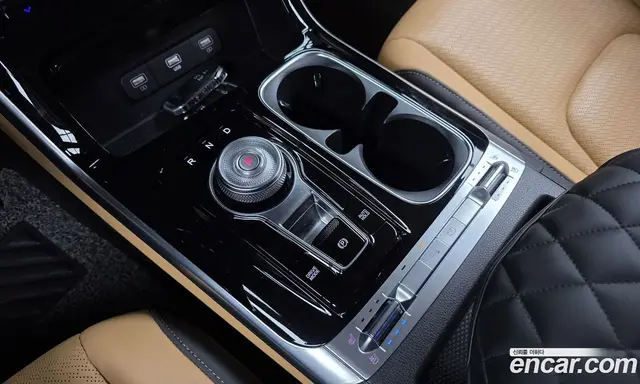 Kia Carnival 2023 3.5 автомат (гидро), миниатюра 11 Kia Carnival 2023 3.5 автомат (гидро), миниатюра 11