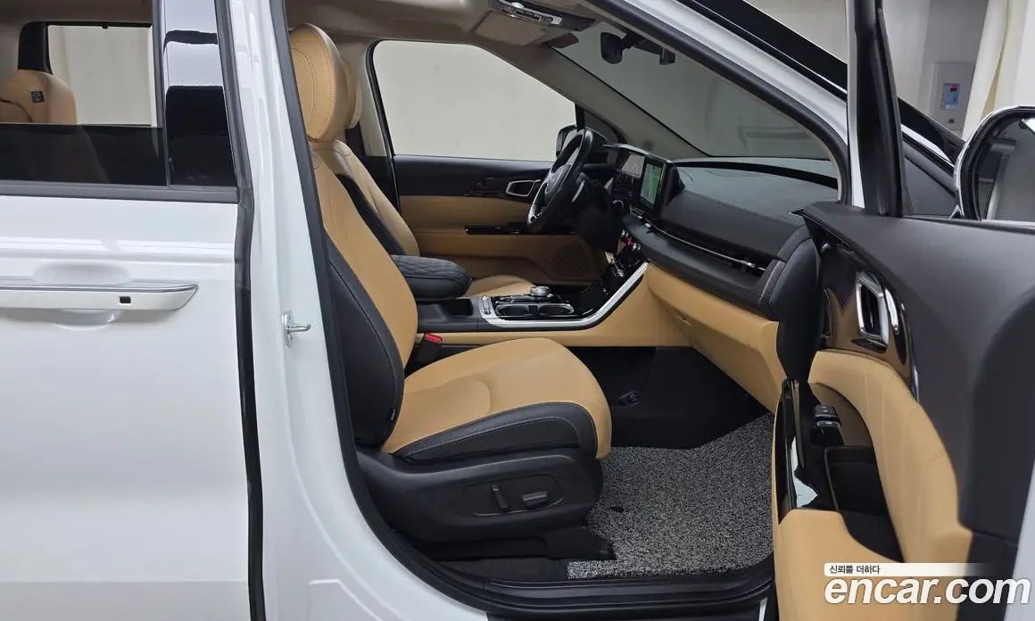 Kia Carnival 2023 3.5 автомат (гидро), фото 15 Kia Carnival 2023 3.5 автомат (гидро), фото 15