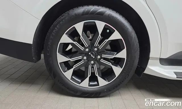 Kia Carnival 2023 3.5 автомат (гидро), миниатюра 4 Kia Carnival 2023 3.5 автомат (гидро), миниатюра 4