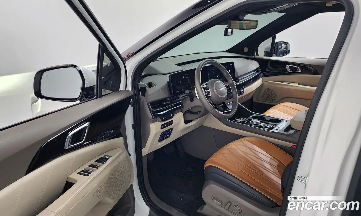 Kia Carnival 2024 2.2 автомат (гидро), фото 13 Kia Carnival 2024 2.2 автомат (гидро), фото 13