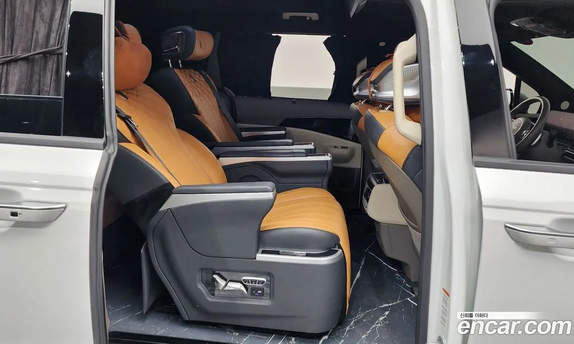 Kia Carnival 2024 2.2 автомат (гидро), фото 17 Kia Carnival 2024 2.2 автомат (гидро), фото 17