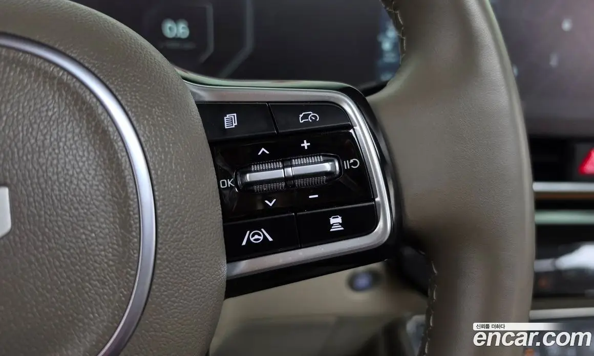 Kia Carnival 2024 3.5 автомат (гидро), фото 22 Kia Carnival 2024 3.5 автомат (гидро), фото 22