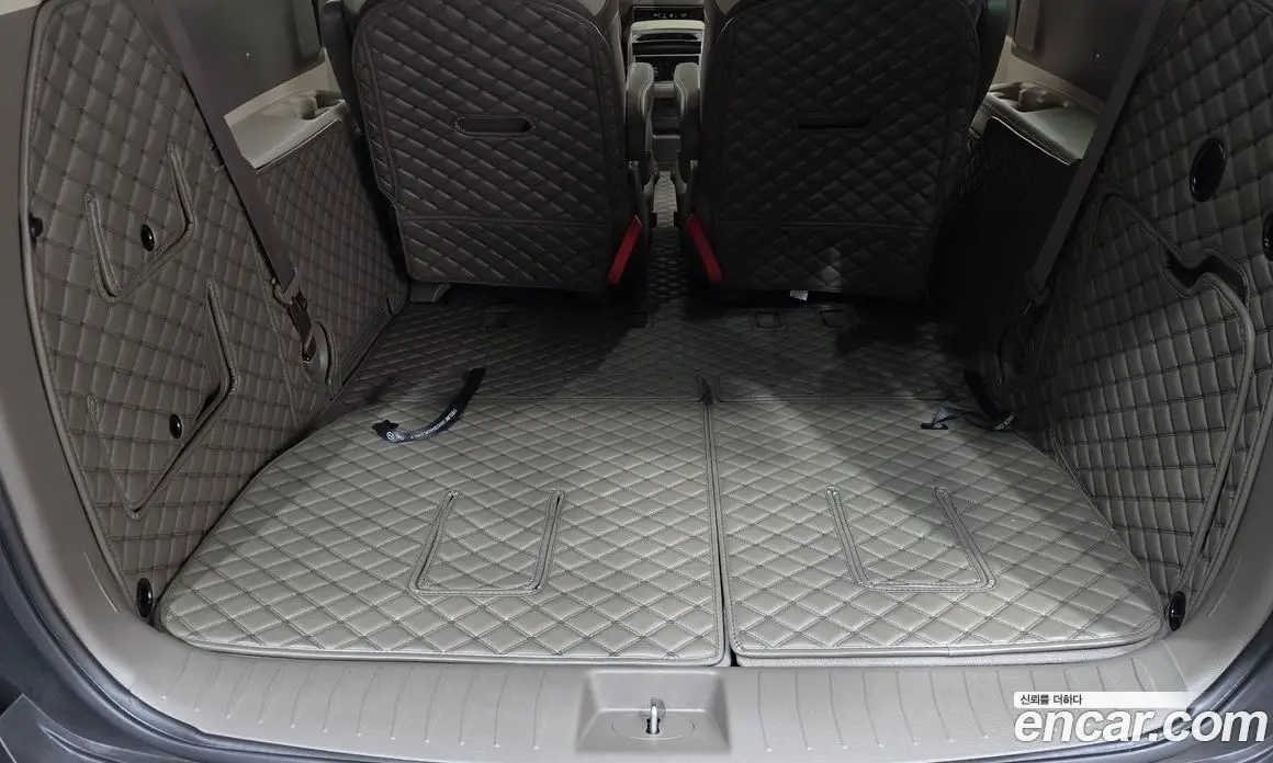 Kia Carnival 2024 3.5 автомат (гидро), фото 25 Kia Carnival 2024 3.5 автомат (гидро), фото 25