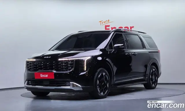 Kia Carnival, 2025, 7 084 км