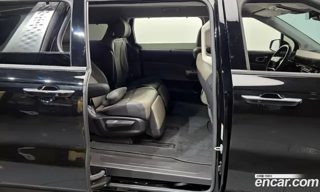 Kia Carnival 2025 1.6 автомат (гидро), миниатюра 12
