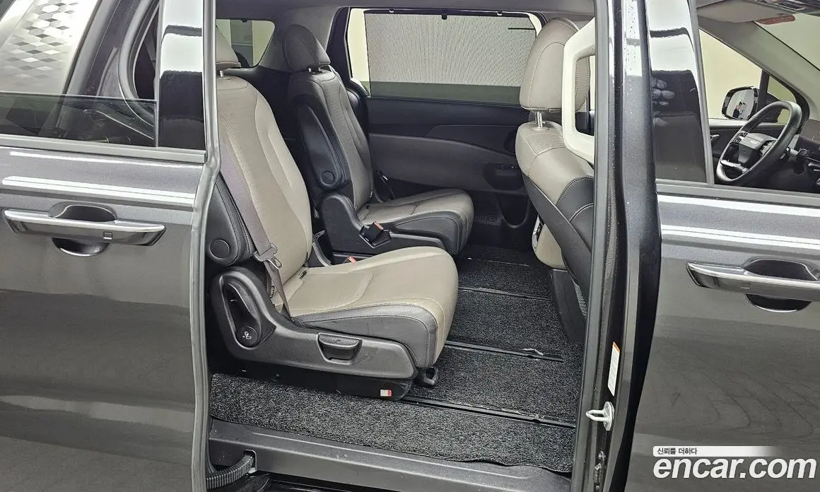 Kia Carnival 2025 3.5 автомат (гидро), фото 16 Kia Carnival 2025 3.5 автомат (гидро), фото 16