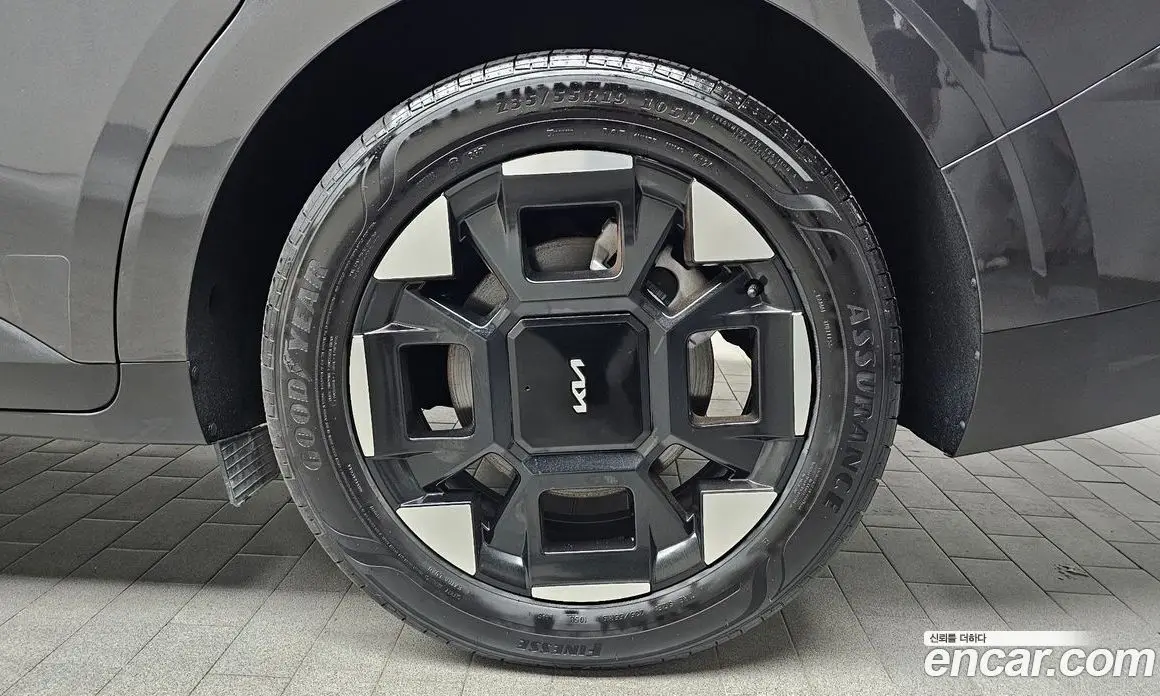 Kia Carnival 2025 3.5 автомат (гидро), фото 6 Kia Carnival 2025 3.5 автомат (гидро), фото 6