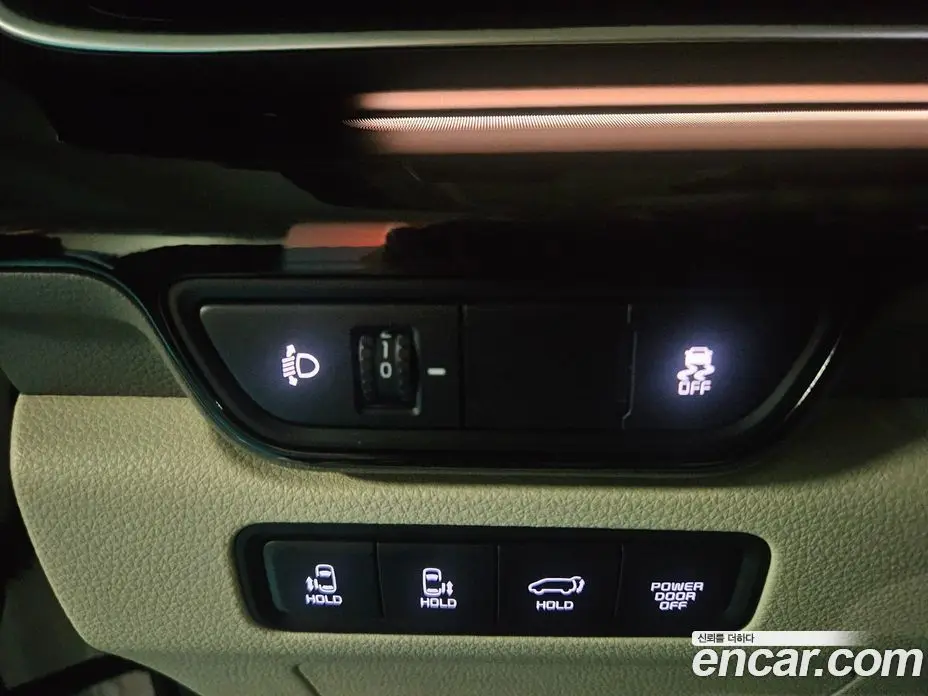 Kia Carnival 2026 1.6 автомат (гидро), фото 11 Kia Carnival 2026 1.6 автомат (гидро), фото 11