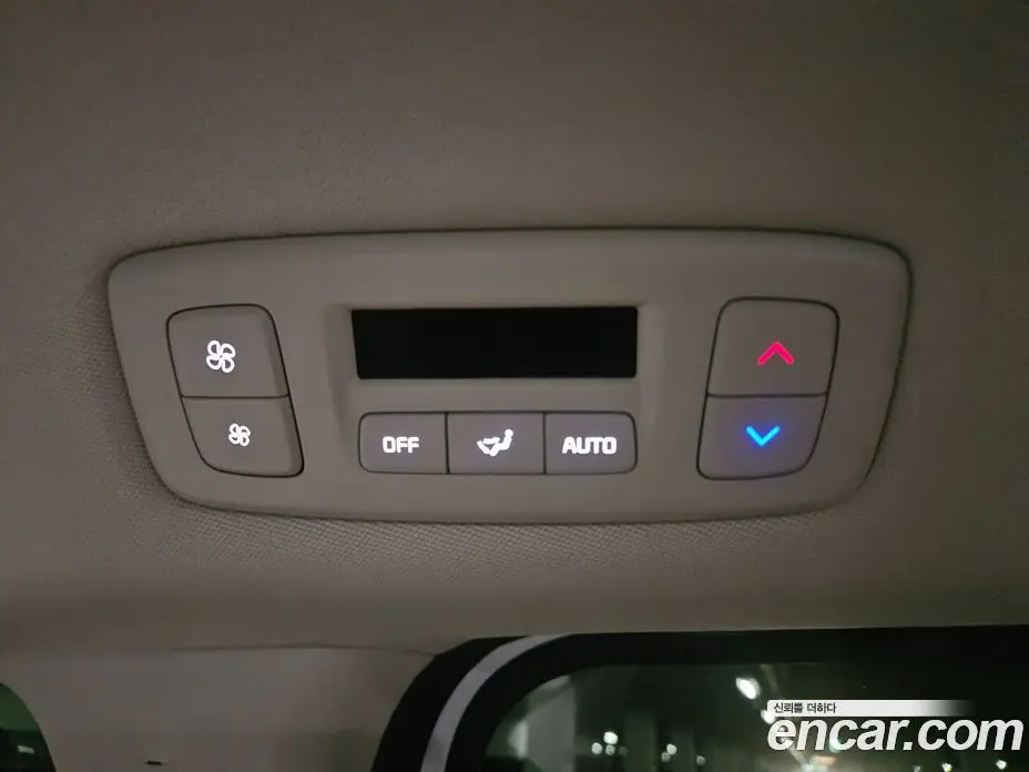 Kia Carnival 2026 1.6 автомат (гидро), фото 12 Kia Carnival 2026 1.6 автомат (гидро), фото 12