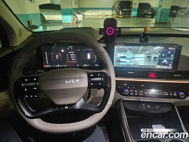 Kia Carnival 2026 1.6 автомат (гидро), миниатюра 5 Kia Carnival 2026 1.6 автомат (гидро), миниатюра 5