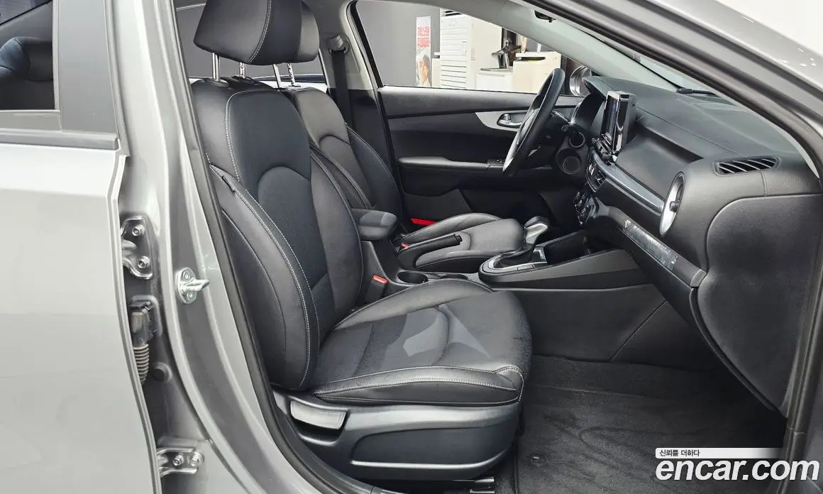 Kia K3 2022 1.6 автомат (гидро), фото 16 Kia K3 2022 1.6 автомат (гидро), фото 16