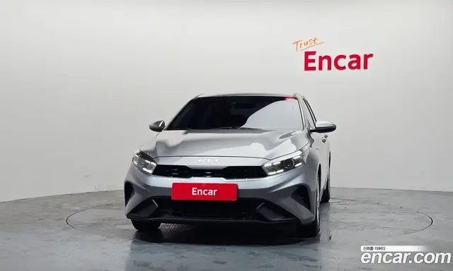 Kia K3 2022 1.6 автомат (гидро), миниатюра 3 Kia K3 2022 1.6 автомат (гидро), миниатюра 3