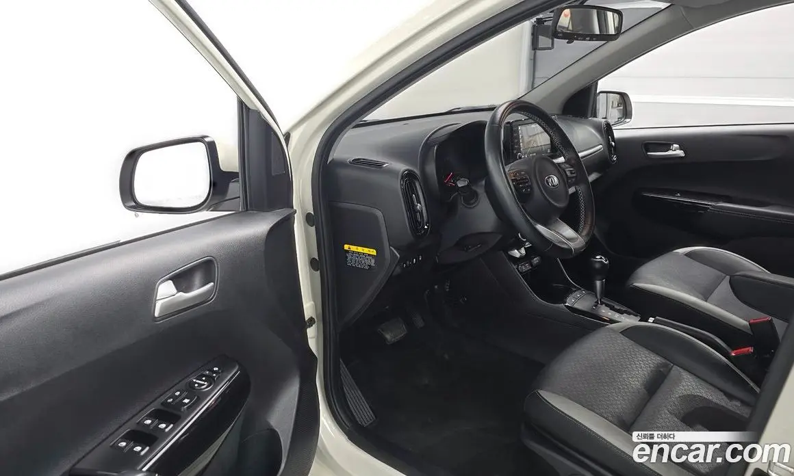 Kia Morning 2017 1.0 автомат (гидро), фото 12 Kia Morning 2017 1.0 автомат (гидро), фото 12