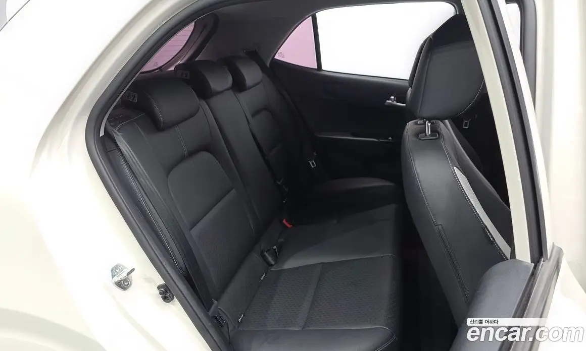 Kia Morning 2017 1.0 автомат (гидро), фото 16 Kia Morning 2017 1.0 автомат (гидро), фото 16