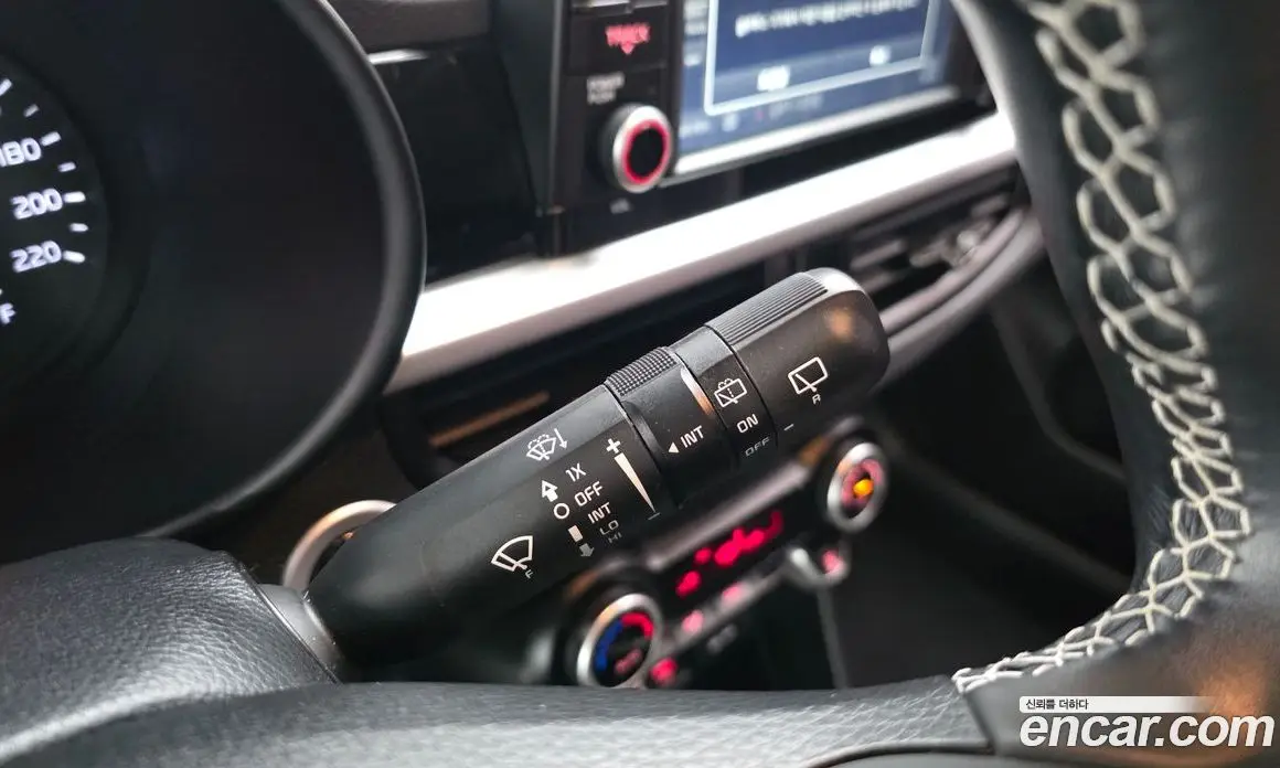 Kia Morning 2017 1.0 автомат (гидро), фото 28 Kia Morning 2017 1.0 автомат (гидро), фото 28
