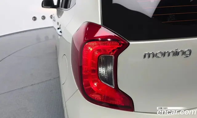 Kia Morning 2017 1.0 автомат (гидро), миниатюра 8 Kia Morning 2017 1.0 автомат (гидро), миниатюра 8