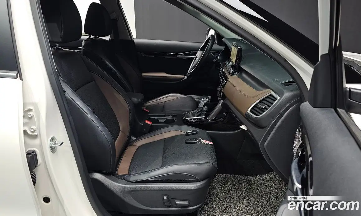 Kia Seltos 2019 1.6 автомат (гидро), фото 16 Kia Seltos 2019 1.6 автомат (гидро), фото 16