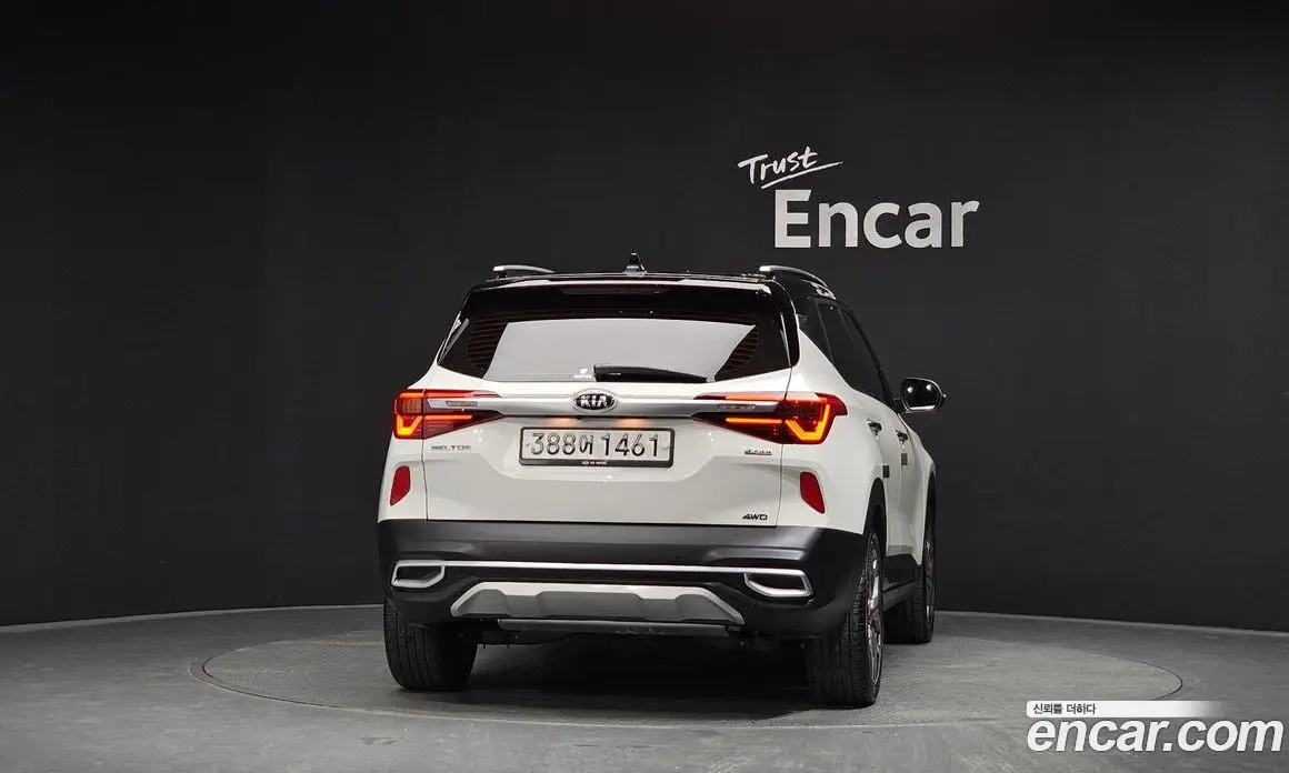 Kia Seltos 2019 1.6 автомат (гидро), фото 4 Kia Seltos 2019 1.6 автомат (гидро), фото 4