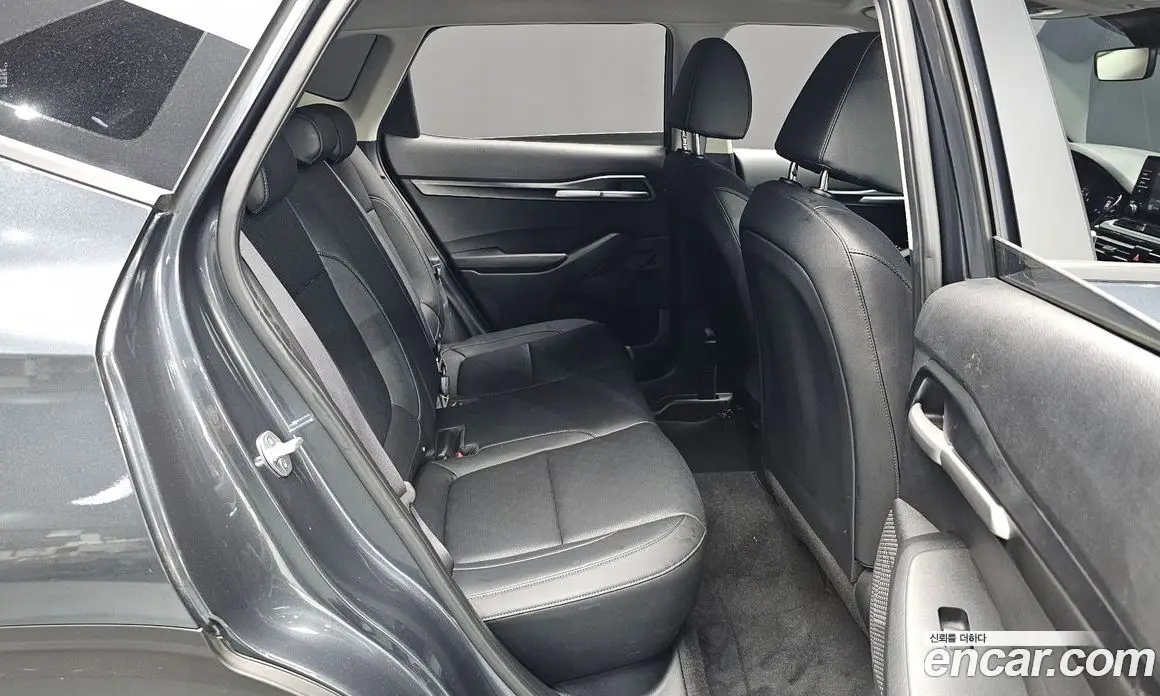 Kia Seltos 2020 1.6 автомат (гидро), фото 11 Kia Seltos 2020 1.6 автомат (гидро), фото 11