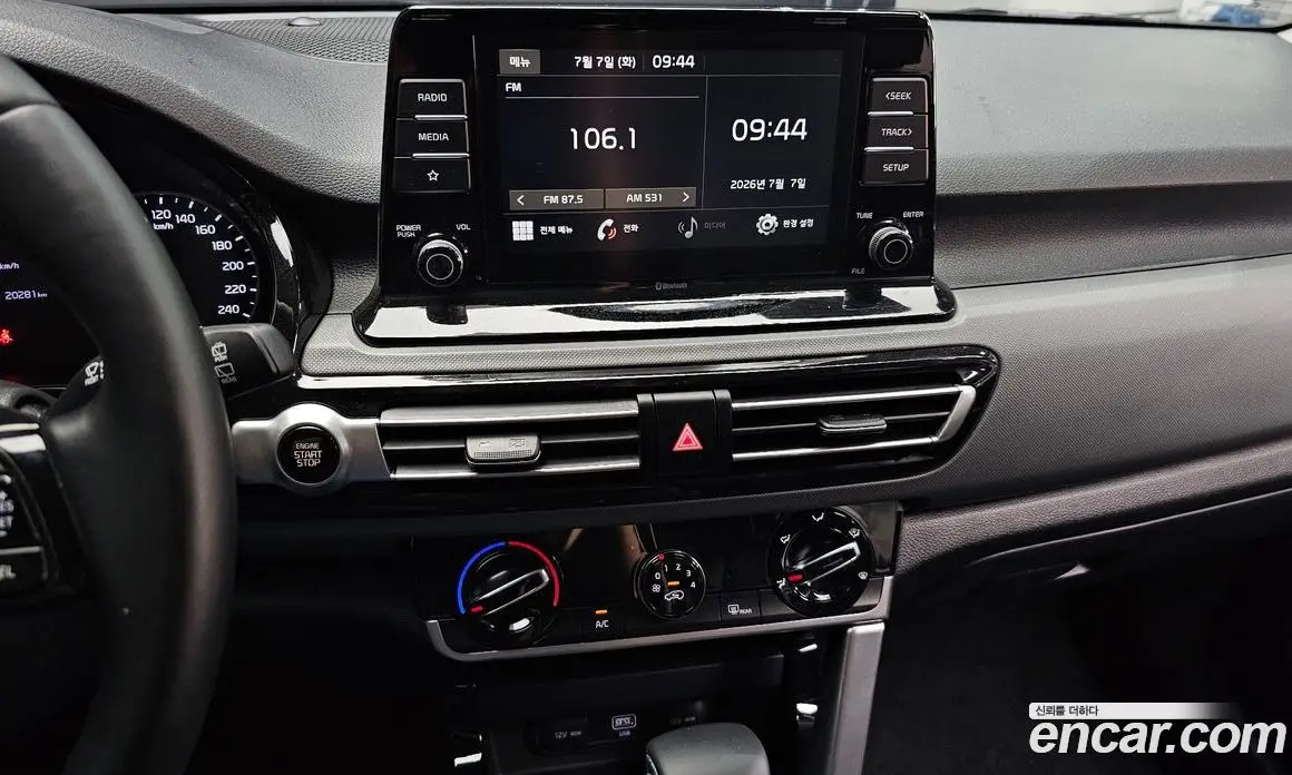 Kia Seltos 2020 1.6 автомат (гидро), фото 13 Kia Seltos 2020 1.6 автомат (гидро), фото 13