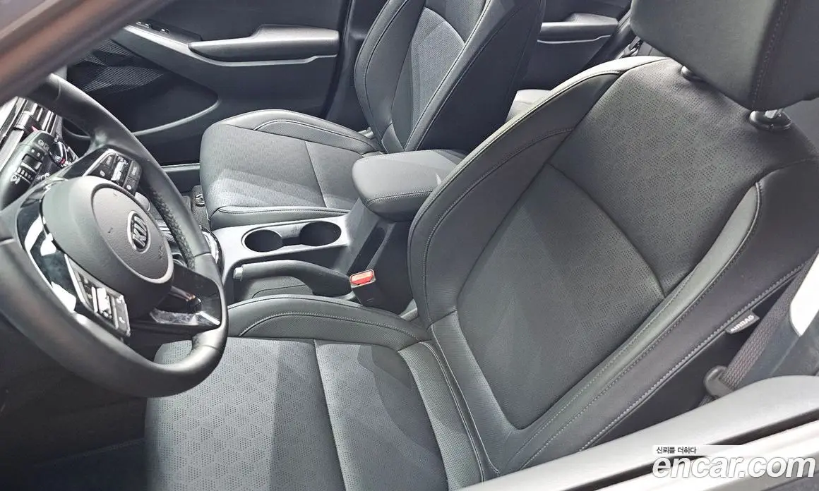 Kia Seltos 2020 1.6 автомат (гидро), фото 17 Kia Seltos 2020 1.6 автомат (гидро), фото 17