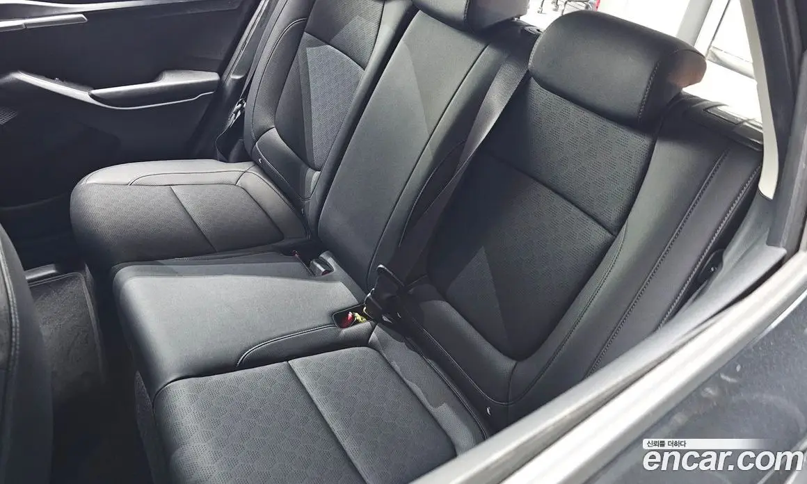 Kia Seltos 2020 1.6 автомат (гидро), фото 18 Kia Seltos 2020 1.6 автомат (гидро), фото 18