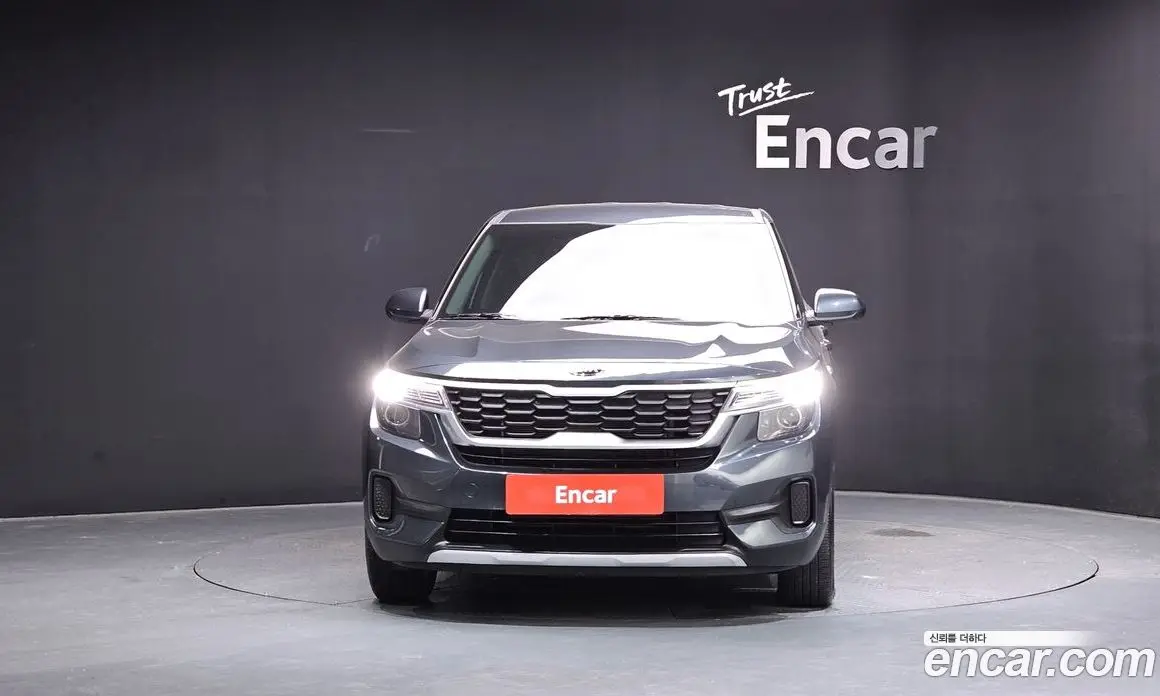 Kia Seltos 2020 1.6 автомат (гидро), фото 3 Kia Seltos 2020 1.6 автомат (гидро), фото 3