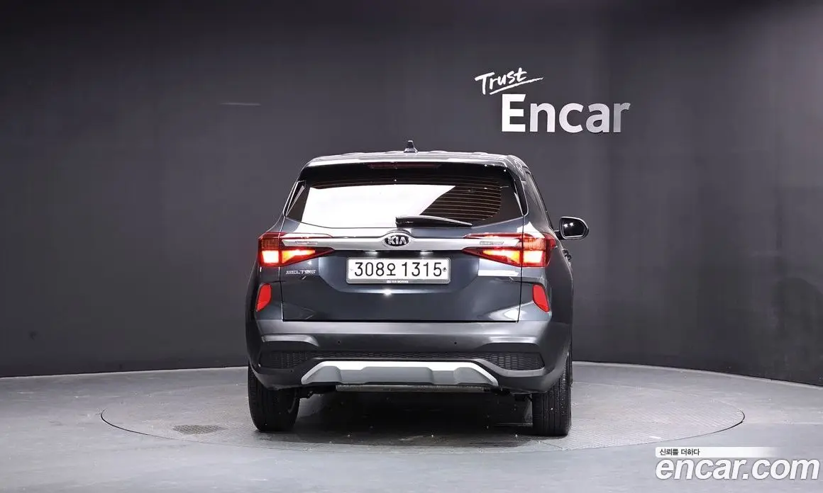 Kia Seltos 2020 1.6 автомат (гидро), фото 4 Kia Seltos 2020 1.6 автомат (гидро), фото 4