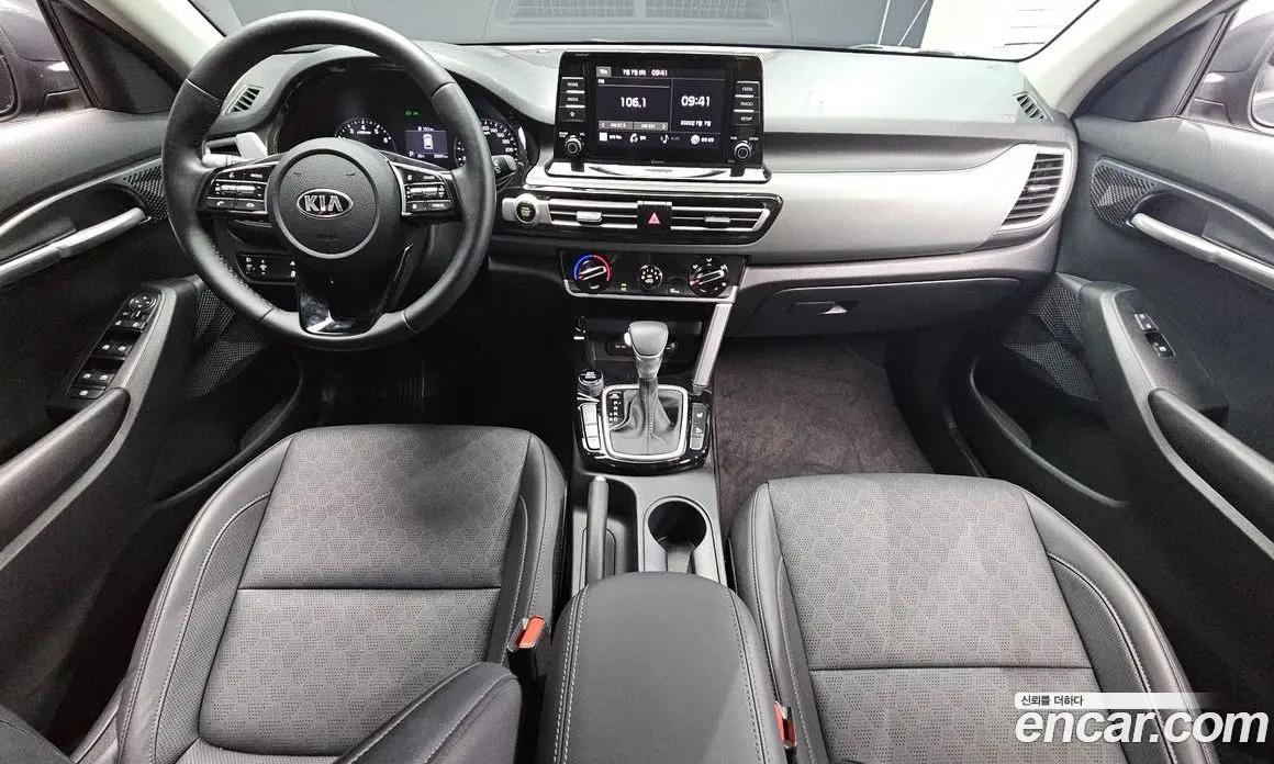 Kia Seltos 2020 1.6 автомат (гидро), фото 7 Kia Seltos 2020 1.6 автомат (гидро), фото 7