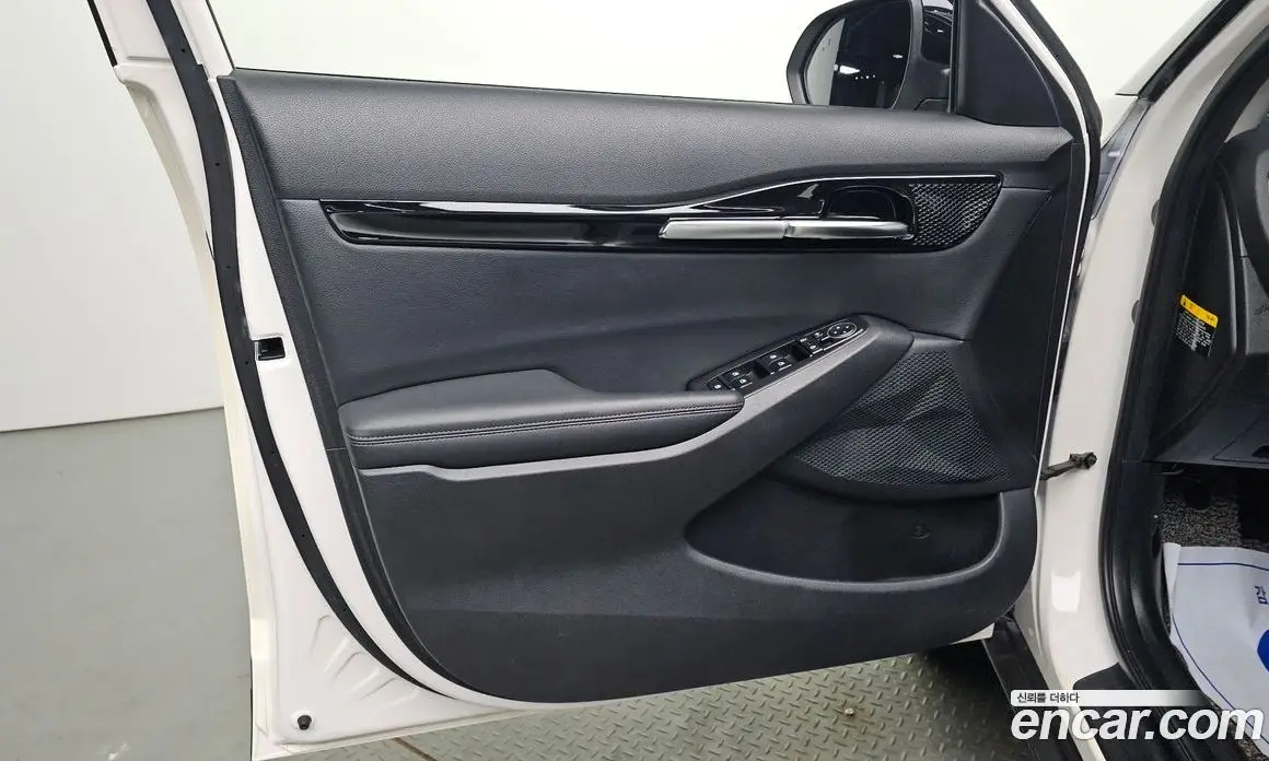 Kia Seltos 2020 1.6 автомат (гидро), фото 14 Kia Seltos 2020 1.6 автомат (гидро), фото 14