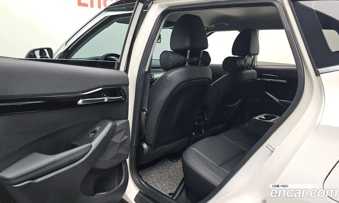 Kia Seltos 2020 1.6 автомат (гидро), фото 17 Kia Seltos 2020 1.6 автомат (гидро), фото 17