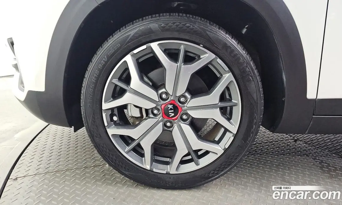 Kia Seltos 2020 1.6 автомат (гидро), фото 5 Kia Seltos 2020 1.6 автомат (гидро), фото 5