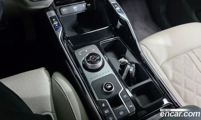 Kia Sorento 2023 1.6 автомат (гидро), миниатюра 9 Kia Sorento 2023 1.6 автомат (гидро), миниатюра 9