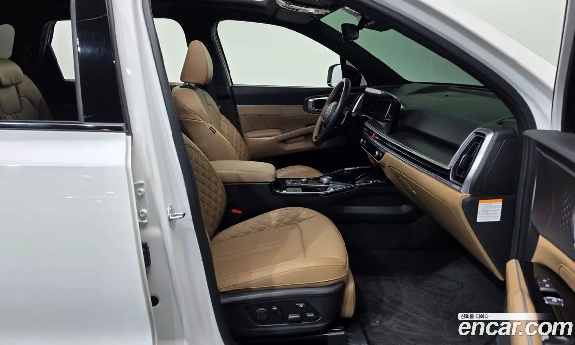 Kia Sorento 2024 1.6 автомат (гидро), фото 17 Kia Sorento 2024 1.6 автомат (гидро), фото 17