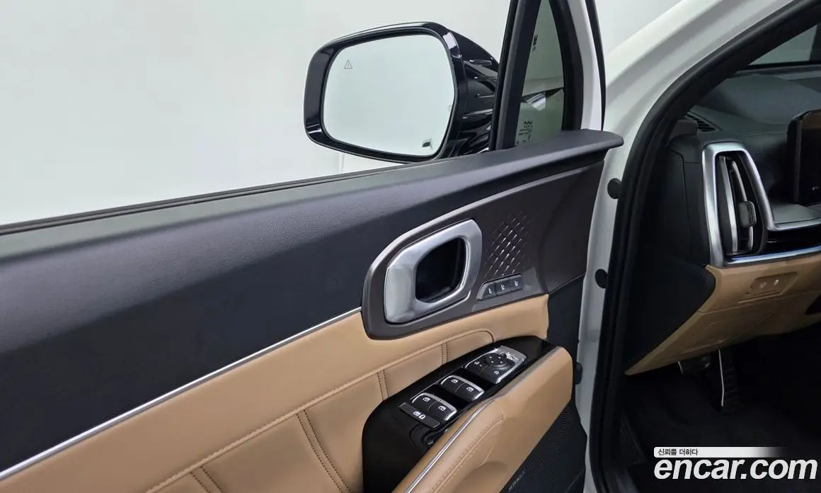 Kia Sorento 2024 1.6 автомат (гидро), фото 39 Kia Sorento 2024 1.6 автомат (гидро), фото 39
