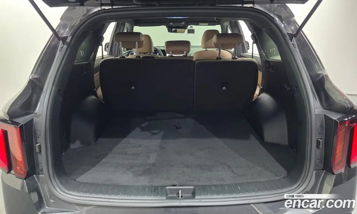 Kia Sorento 2024 2.5 автомат (гидро), фото 20 Kia Sorento 2024 2.5 автомат (гидро), фото 20