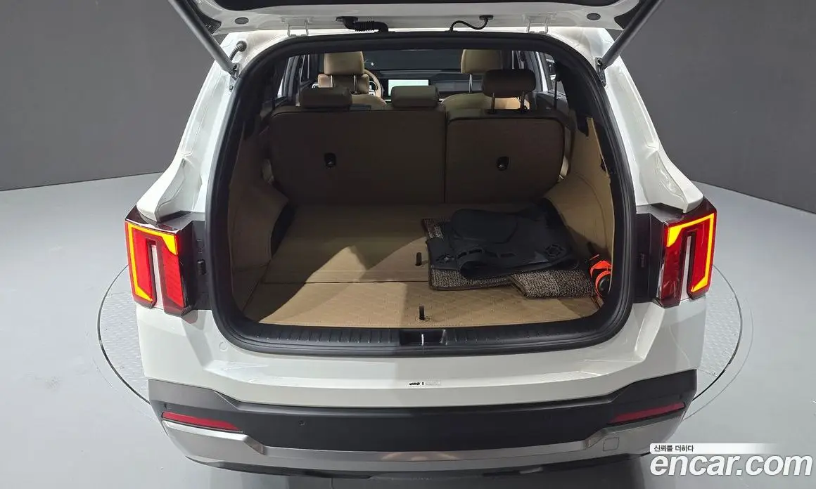 Kia Sorento 2025 2.5 автомат (гидро), фото 30 Kia Sorento 2025 2.5 автомат (гидро), фото 30