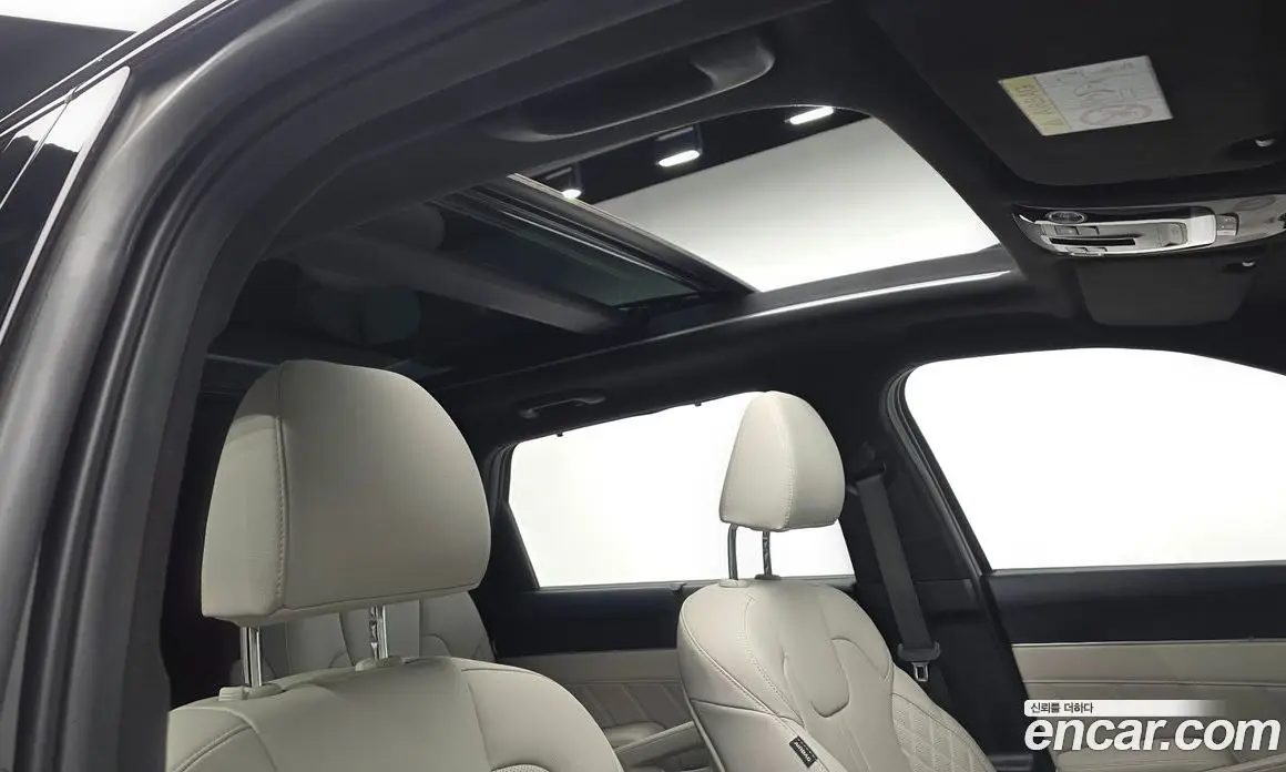 Kia Sorento 2025 1.6 автомат (гидро), фото 21 Kia Sorento 2025 1.6 автомат (гидро), фото 21
