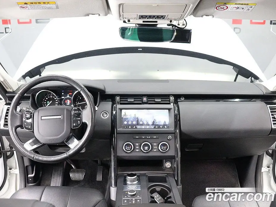 Land Rover Discovery 2019 2.0 автомат (гидро), фото 14 Land Rover Discovery 2019 2.0 автомат (гидро), фото 14