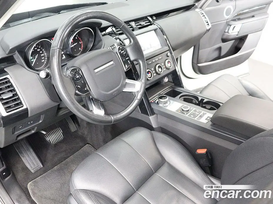 Land Rover Discovery 2019 2.0 автомат (гидро), фото 17 Land Rover Discovery 2019 2.0 автомат (гидро), фото 17