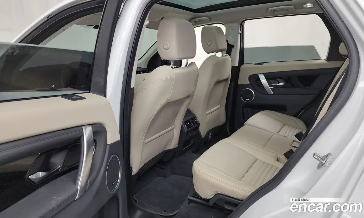 Land Rover Discovery Sport 2023 2.0 автомат (гидро), фото 16 Land Rover Discovery Sport 2023 2.0 автомат (гидро), фото 16