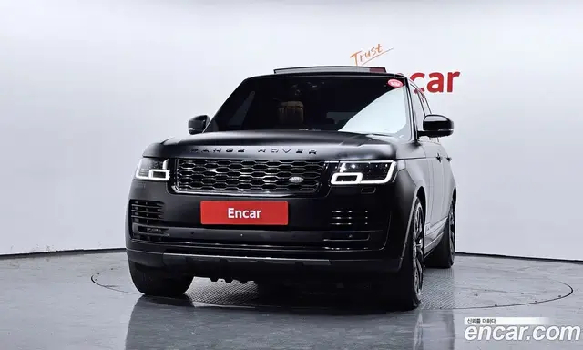 Land Rover Range Rover 2018 4.4 автомат (гидро), миниатюра 3 Land Rover Range Rover 2018 4.4 автомат (гидро), миниатюра 3