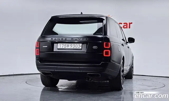 Land Rover Range Rover 2018 4.4 автомат (гидро), миниатюра 4 Land Rover Range Rover 2018 4.4 автомат (гидро), миниатюра 4