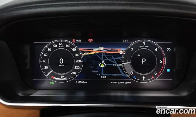 Land Rover Range Rover 2018 4.4 автомат (гидро), миниатюра 8 Land Rover Range Rover 2018 4.4 автомат (гидро), миниатюра 8
