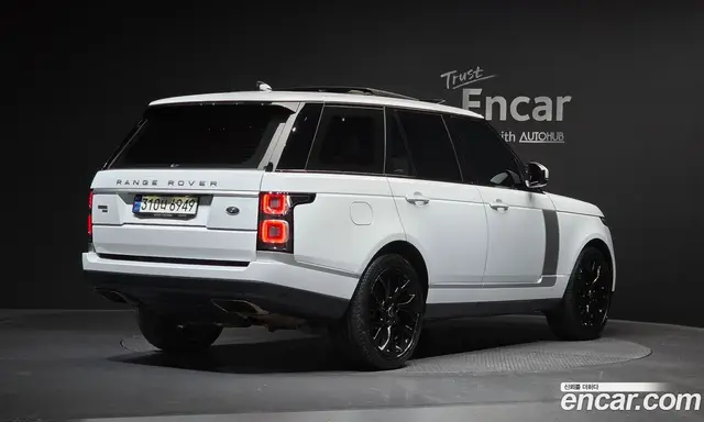Land Rover Range Rover 2021 5.0 автомат (гидро), миниатюра 2