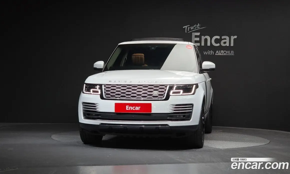 Land Rover Range Rover 2021 5.0 автомат (гидро), фото 3
