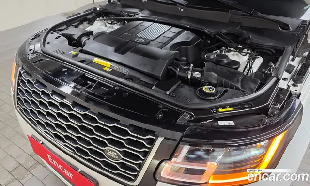 Land Rover Range Rover 2021 5.0 автомат (гидро), миниатюра 6